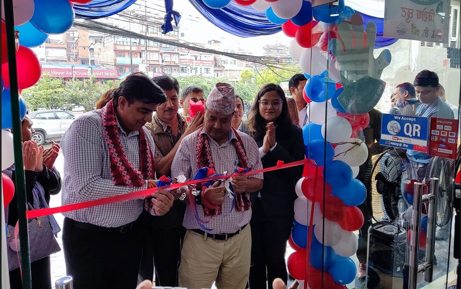 चौधरी समूहको सिजी डिजिटलको २३औं मल्टीब्रान्ड शोरुम भक्तपुरको गट्ठाघरमा