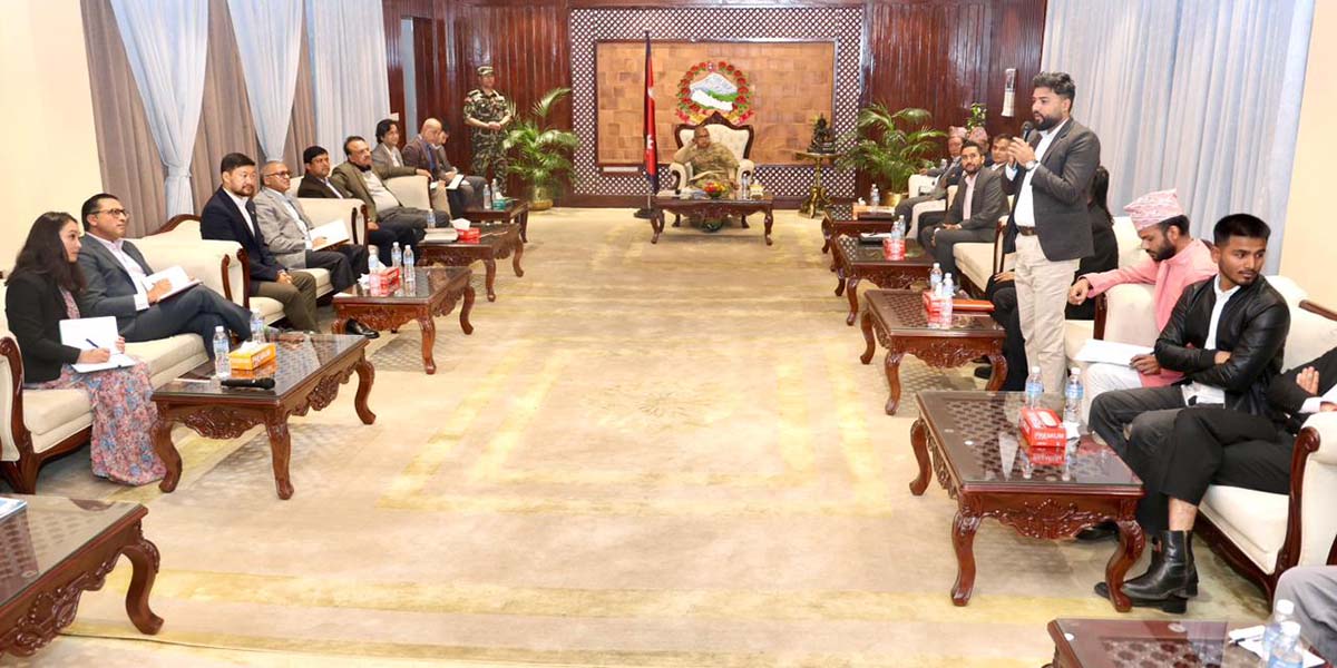 प्रधानमन्त्री कार्कीको आह्वानमा त्रिपक्षीय छलफल सुरु