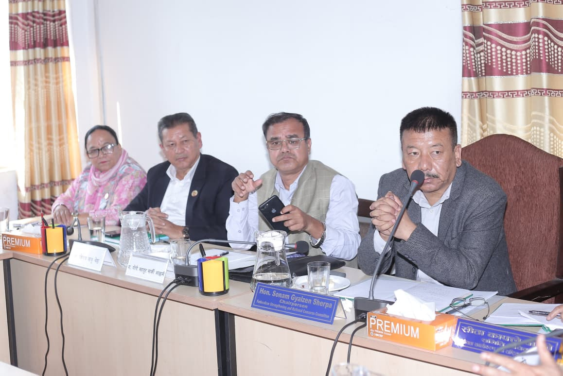 सांसदहरुले सेवा सुविधा कटौतीप्रति चासो देखाए