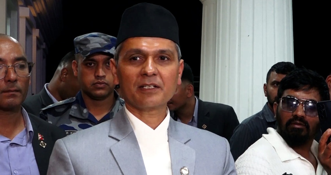 लुटिएका हतियार र फरार कैदीका कारण चुनाव प्रभावित हुँदैन : गृहमन्त्री अर्याल