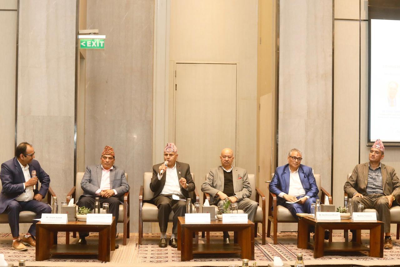 पेट्रोलमा इथानोल मिसाउने बाटो खुल्यो, अर्थतन्त्रमा आशा, लगानी कर्ता र सरकारपक्ष तयार