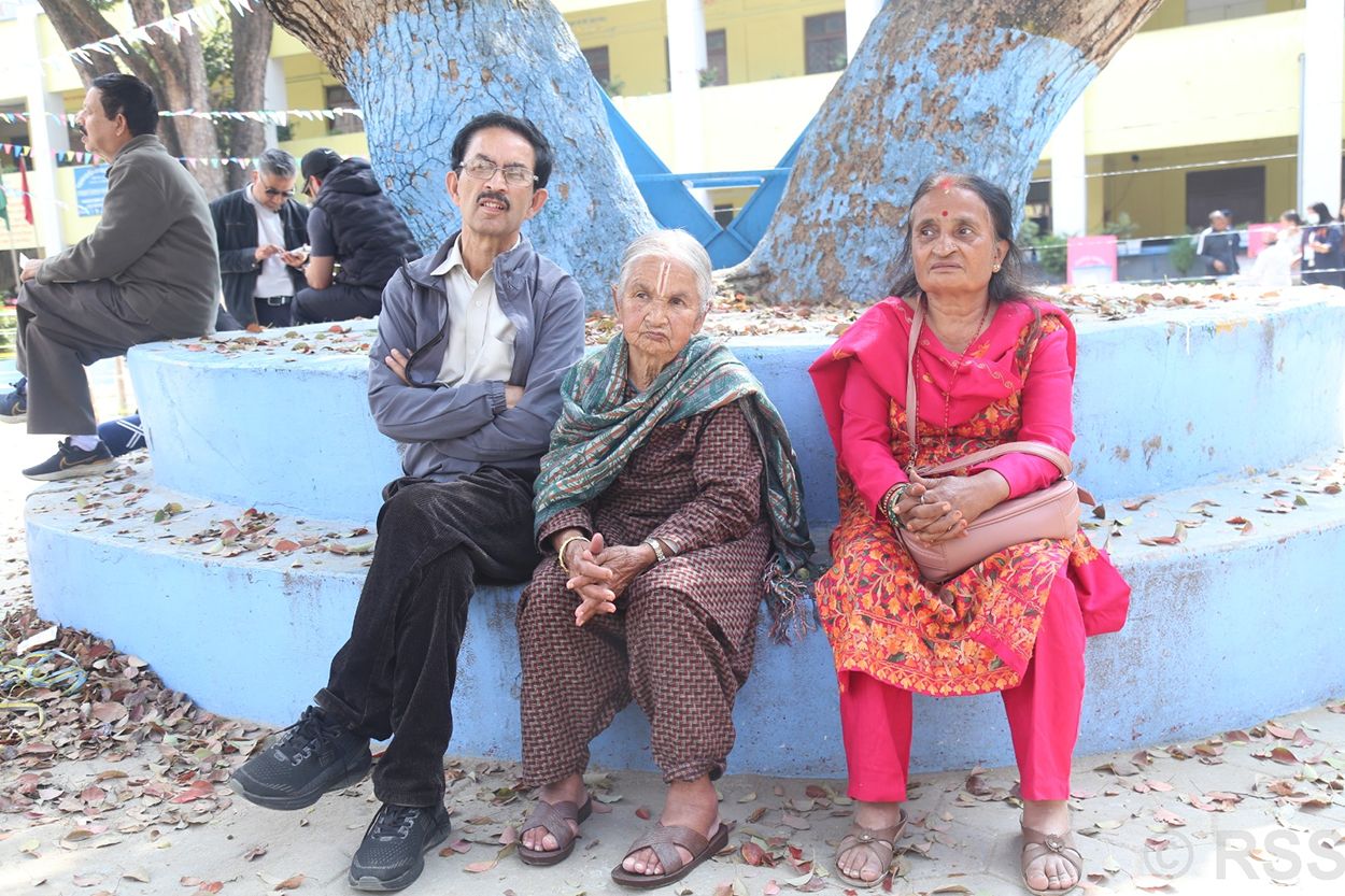 डिल्लीबजारका ज्येष्ठ मतदाताको अनुभव: नेताको वाचा पूरा नभएको गुनासो