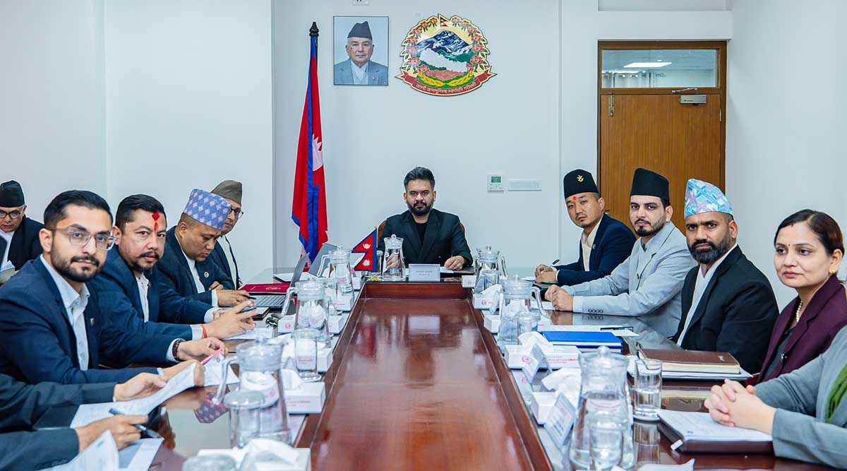 सरकारले अब शनिबार र आइतबार नै बिदा दिने भएको छ