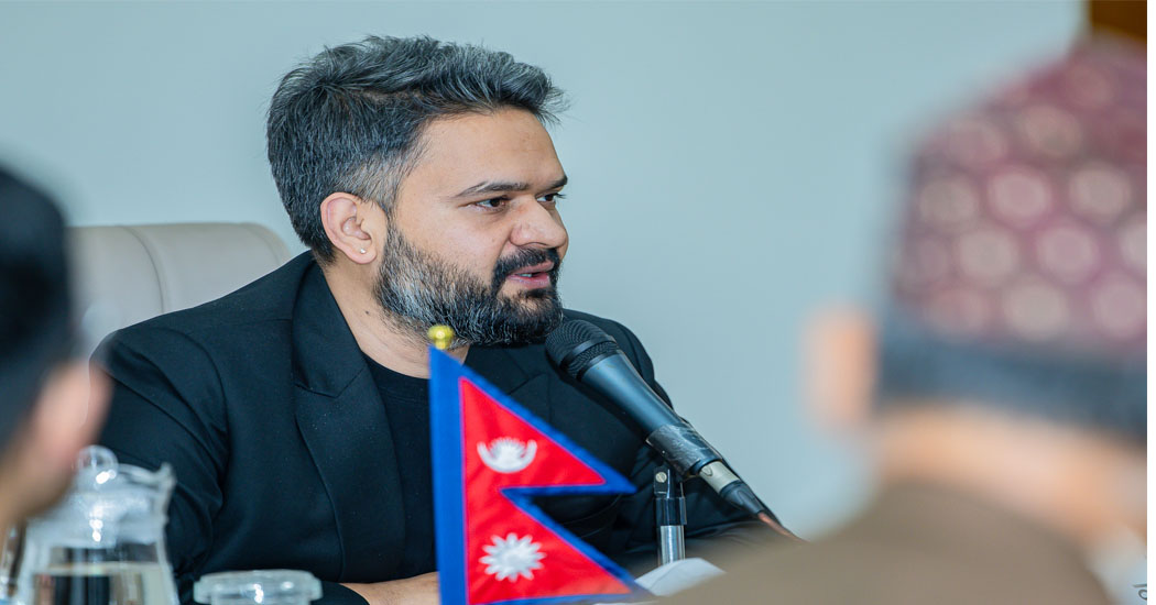 शैक्षिक संस्थाबाट दलीय संगठन हटाउन प्रधानमन्त्री शाहको कडा निर्देशन
