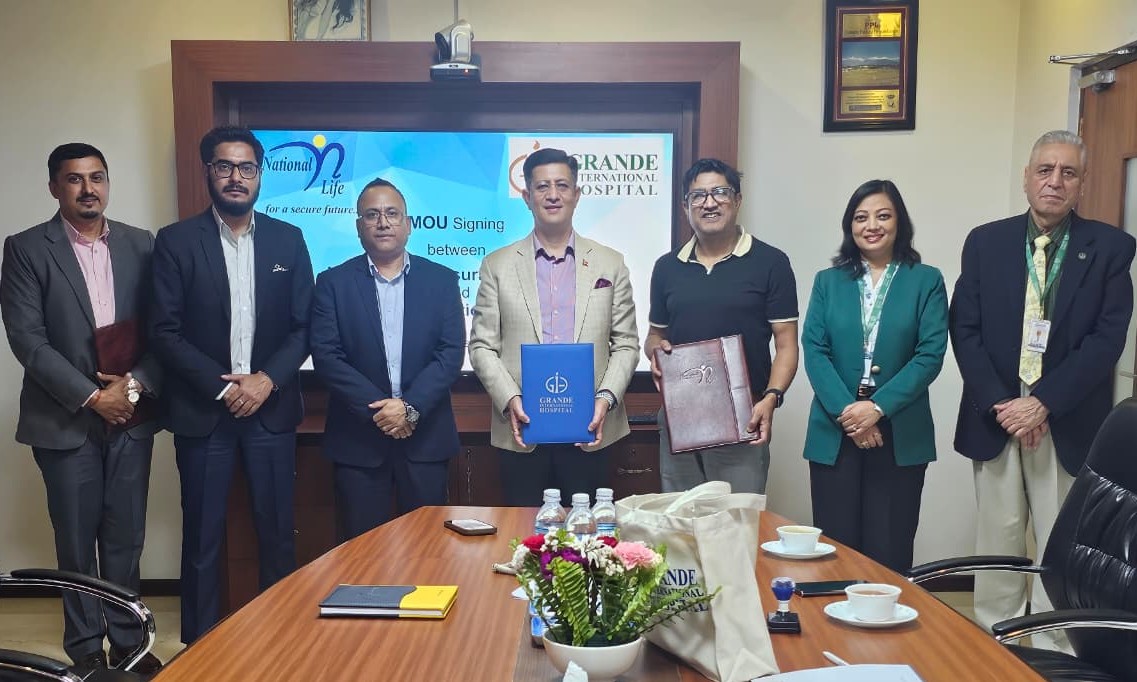 नेशनल लाईफ र ग्राण्डी इन्टरनेशनल हस्पिटल बिच मेडिकल सेवा सम्झौता सम्पन्न