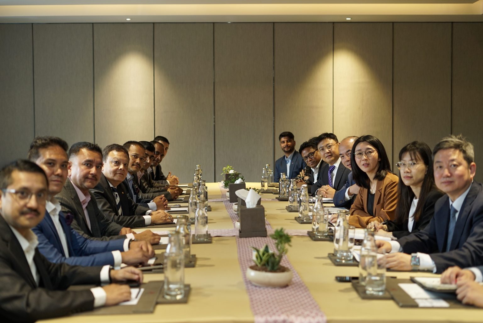 हिमालयन बैंकले नेपालमै पहिलो पटक युनियनपे आरएमबी कार्ड सञ्चालनमा ल्यायो