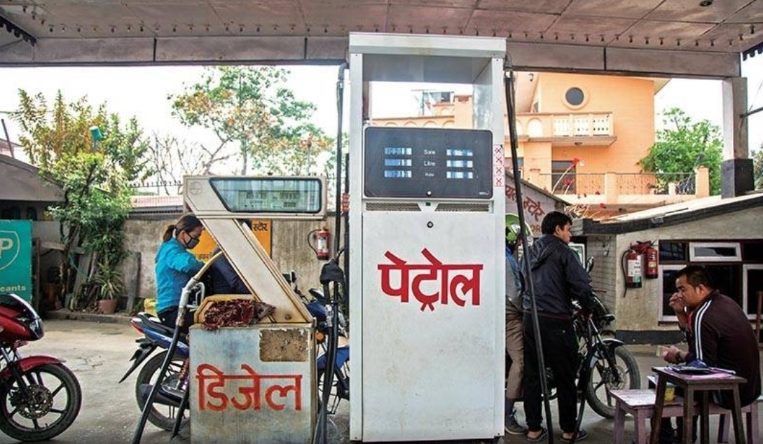 श्रीलङ्काले घटायो पेट्रोल–डिजेलको मूल्य, नेपालमा अझै मूल्य घटाउने निर्णय भएन