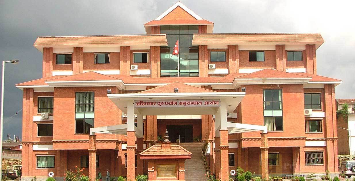 जागिर लगाइदिने भन्दै ५ लाख घुस लिएको आरोपमा कपिलवस्तु गाउँपालिका उपाध्यक्षसहित दुई जनाविरुद्ध भ्रष्टाचार मुद्दा