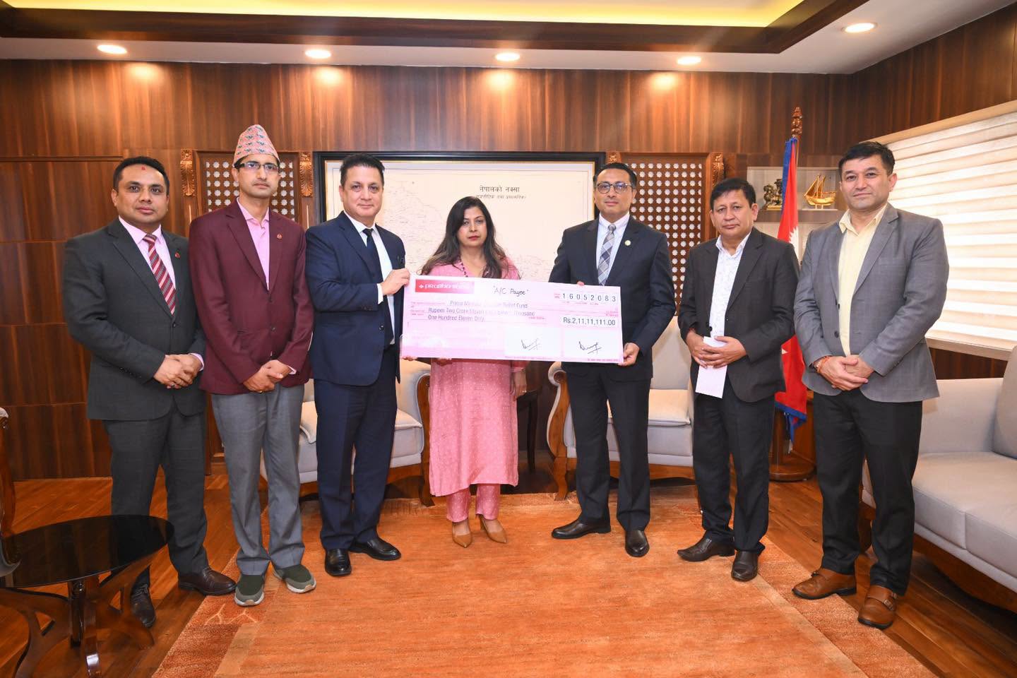 भोटेकोशी बाढीपीडितका लागि प्रभु बैंकको २ करोड ११ लाख ११ हजार १११ रुपैयाँ आर्थिक सहयोग